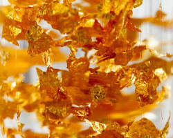 "المجوهرات القابلة للأكل": كيف دخل الذهب عيار 24 والحلويات المرصعة عالم الضيافة الفاخرة؟